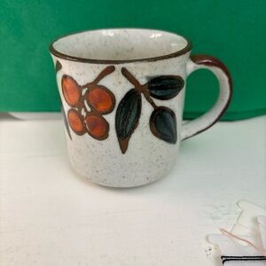 Otagiri Mug with Orange and Green Leaf Design